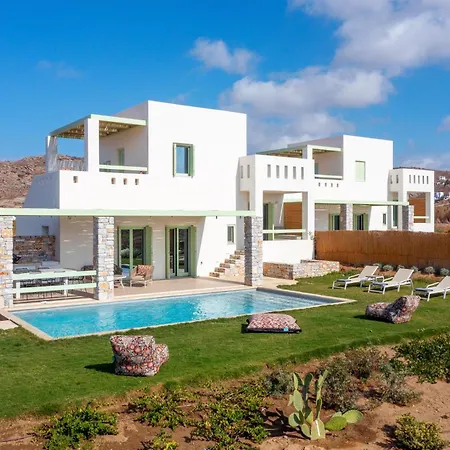 Βίλα Plioni With Private Pool & With Hot Tub *
