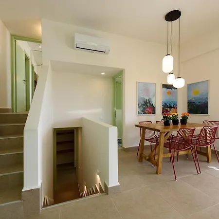 Villa Plioni With Private Pool & With Hot Tub Mikri Vigla