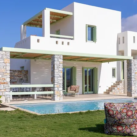 Villa Plioni With Private Pool & With Hot Tub