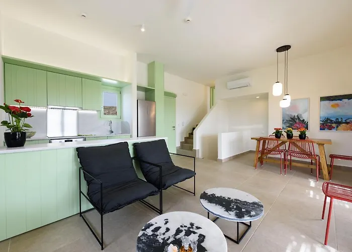 Villa Plioni With Private Pool & With Hot Tub