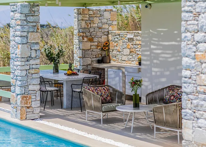 Villa Plioni With Private Pool & With Hot Tub Mikri Vigla