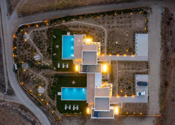 Plioni With Private Pool & With Hot Tub Villa *